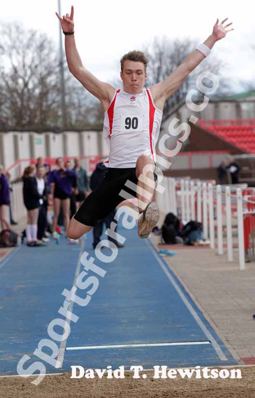 Scott Hall (Gateshead Harriers).